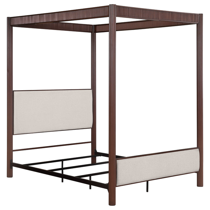 Zimmerlee Eastern King & Queen Bed - California Furniture (Coachella, CA)