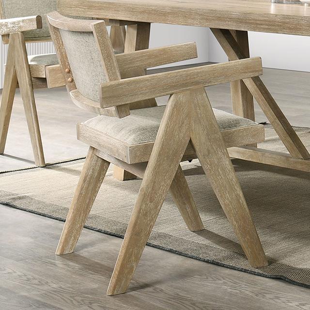 Guisborough Arm Chair - California Furniture (Coachella, CA)