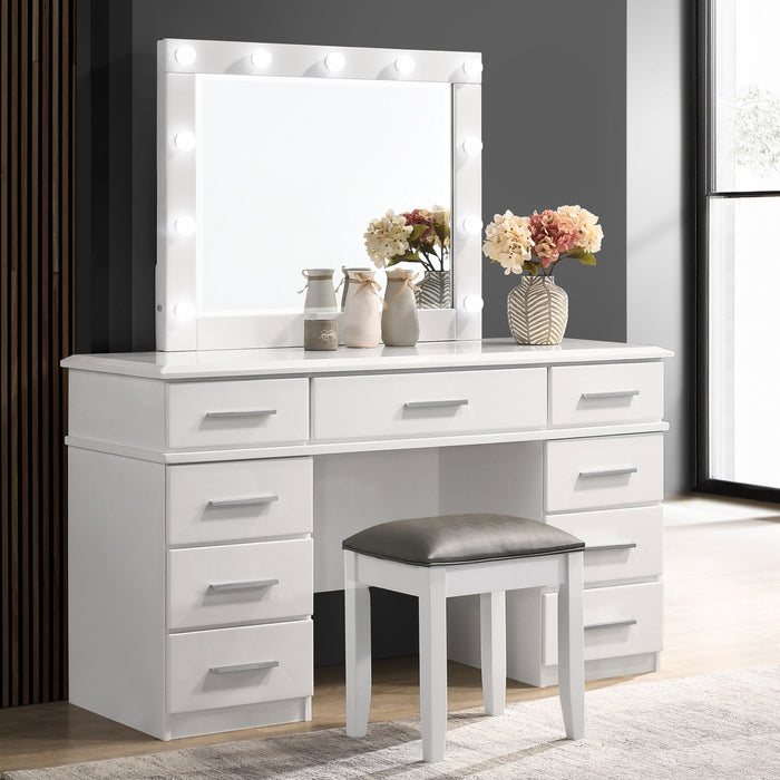 Felicity Makeup Vanity Table with LED Mirror - California Furniture (Coachella, CA)