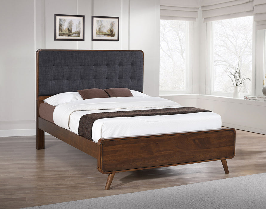 Robyn Panel Platform Bed - California Furniture (Coachella, CA)