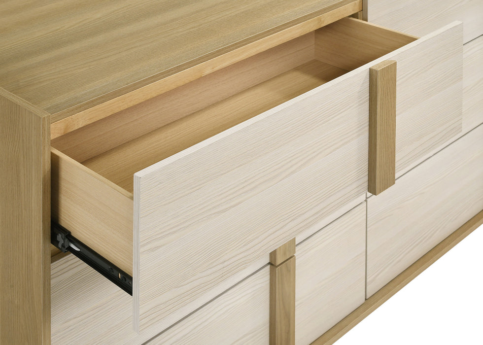 Hyland 4 & 5 Piece Bedroom Set E.King & Queen - California Furniture (Coachella, CA)