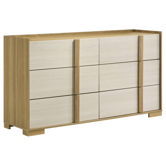 Hyland 4 & 5 Piece Bedroom Set E.King & Queen - California Furniture (Coachella, CA)