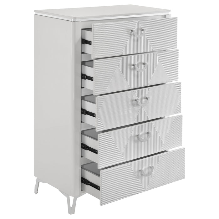 Cassia Chest of Drawers - California Furniture (Coachella, CA)