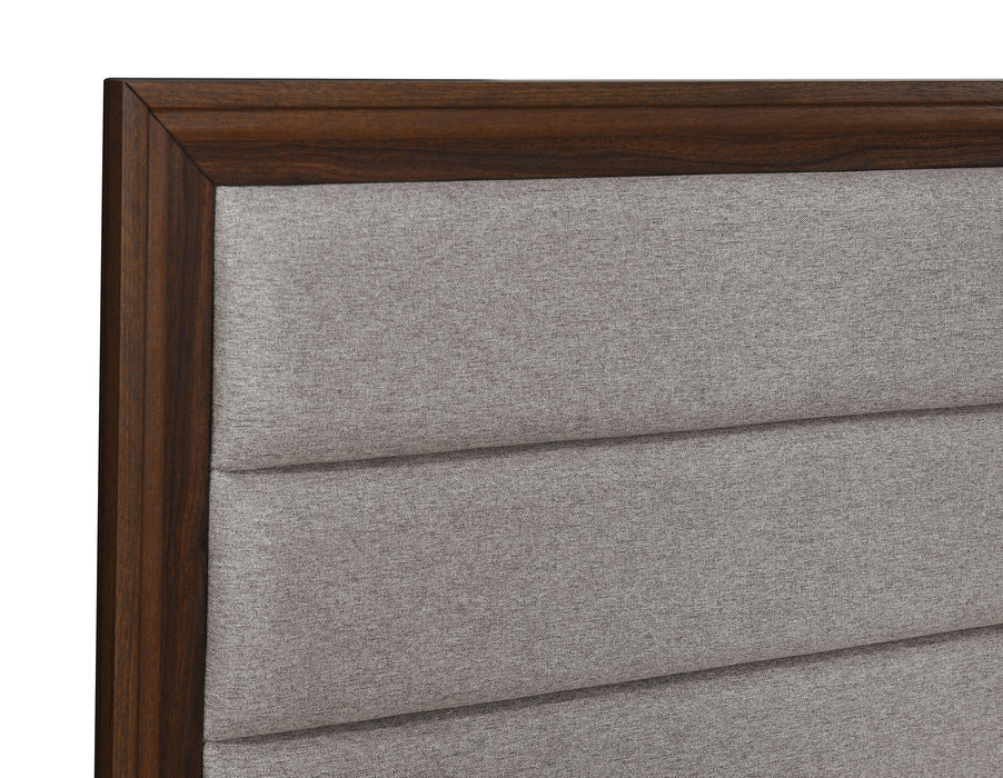 Welsley Eastern King & Queen Bed - California Furniture (Coachella, CA)