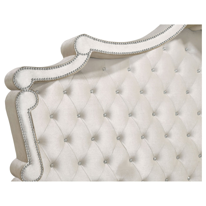 Antonella Bedroom Sets - California Furniture (Coachella, CA)