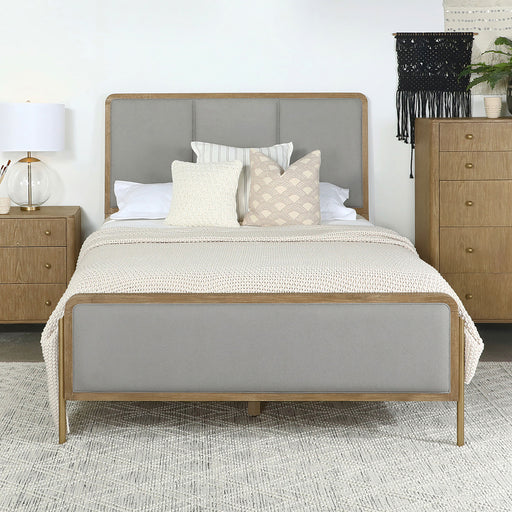 Arini Upholstered Panel Bed - California Furniture (Coachella, CA)