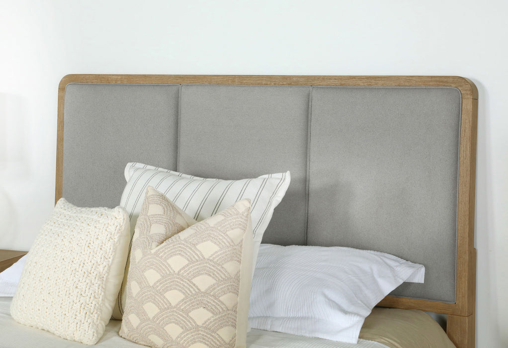 Arini Upholstered Panel Bed - California Furniture (Coachella, CA)