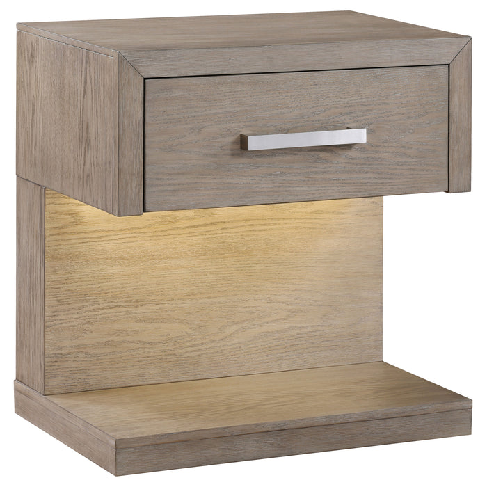 Kenora 4 & 5 Piece Bedroom Set E.King, Queen, & Cal.king - California Furniture (Coachella, CA)