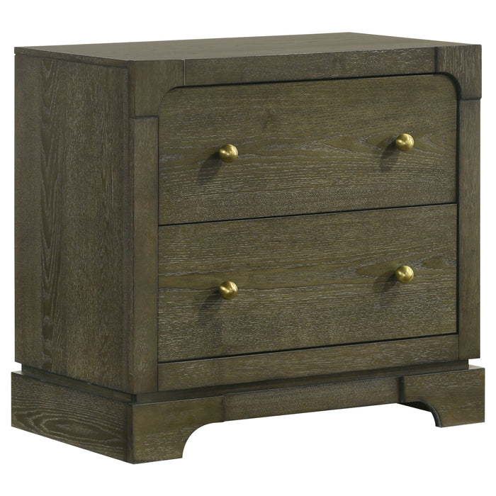 Gran Park 4 & 5 Piece Bedroom Set E.King, Queen, & Cal.King - California Furniture (Coachella, CA)