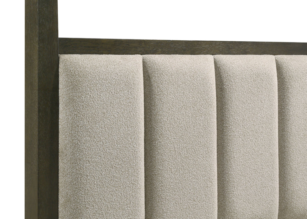 Gran Park Canopy Panel Bed - California Furniture (Coachella, CA)