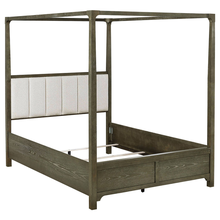 Gran Park Canopy Panel Bed - California Furniture (Coachella, CA)