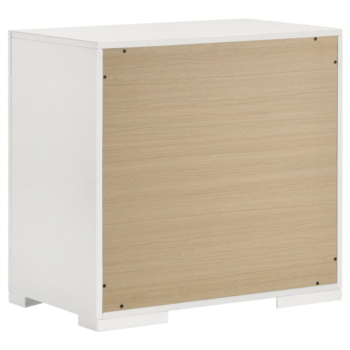 Ives 4 & 5 Piece Bedroom Set E.king & Queen White & Grey - California Furniture (Coachella, CA)