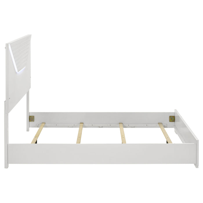 Ives Eastern King & Queen Bed - California Furniture (Coachella, CA)