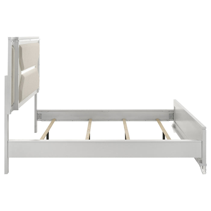 Marmore California King, E.King, & Queen Bed - California Furniture (Coachella, CA)