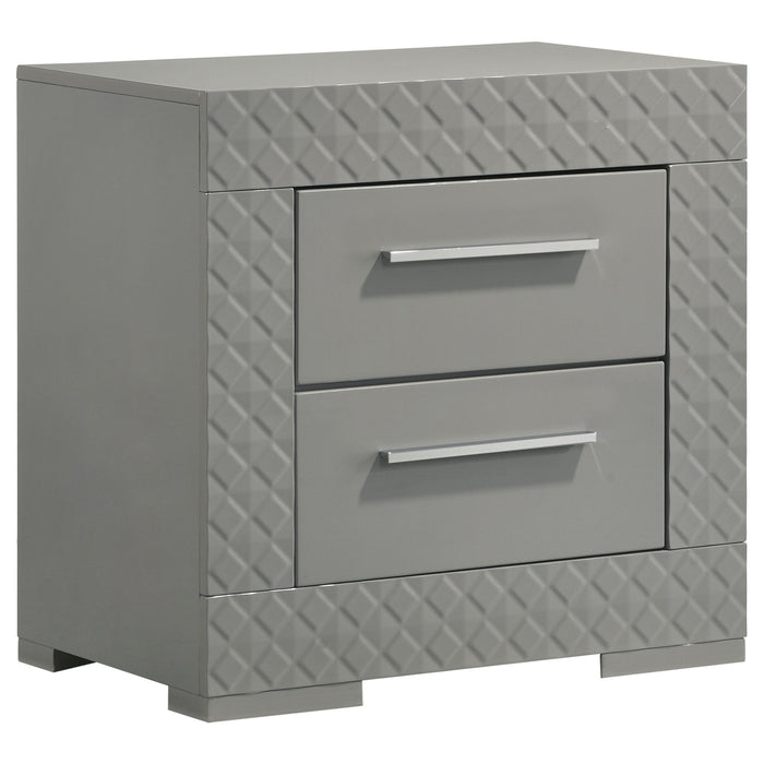 Ives 4 & 5 Piece Bedroom Set E.king & Queen White & Grey - California Furniture (Coachella, CA)