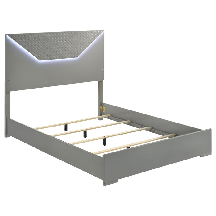 Ives 4 & 5 Piece Bedroom Set E.king & Queen White & Grey - California Furniture (Coachella, CA)