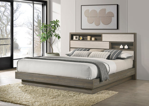 Fenwick California King, Eastren King, Queen Bed - California Furniture (Coachella, CA)