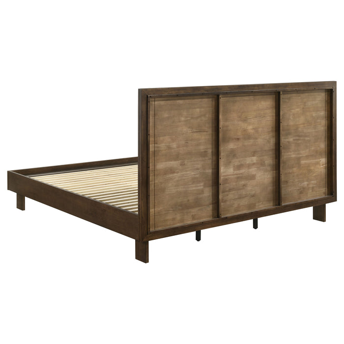 Glenwood 4 & 5 Piece Bedroom Set Eastren king & Queen - California Furniture (Coachella, CA)