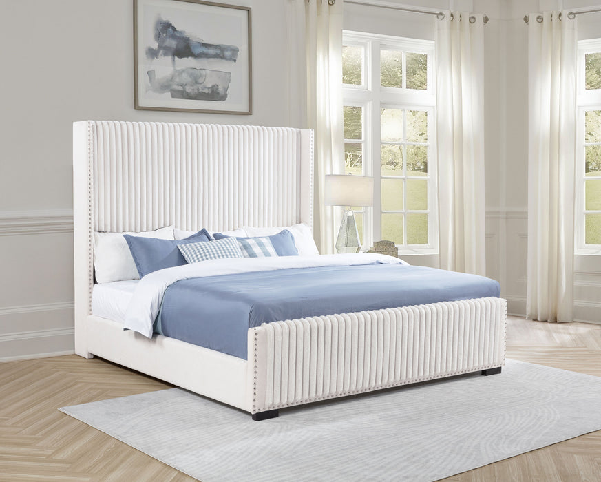 Natasha California King, E.King & Queen Bed - California Furniture (Coachella, CA)