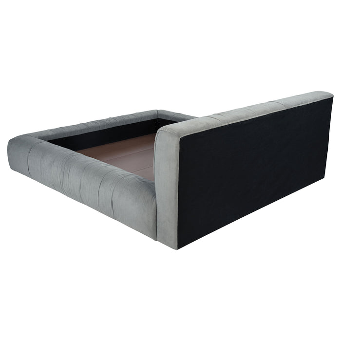 Wilshire California King, E.king, & Queen Bed - California Furniture (Coachella, CA)