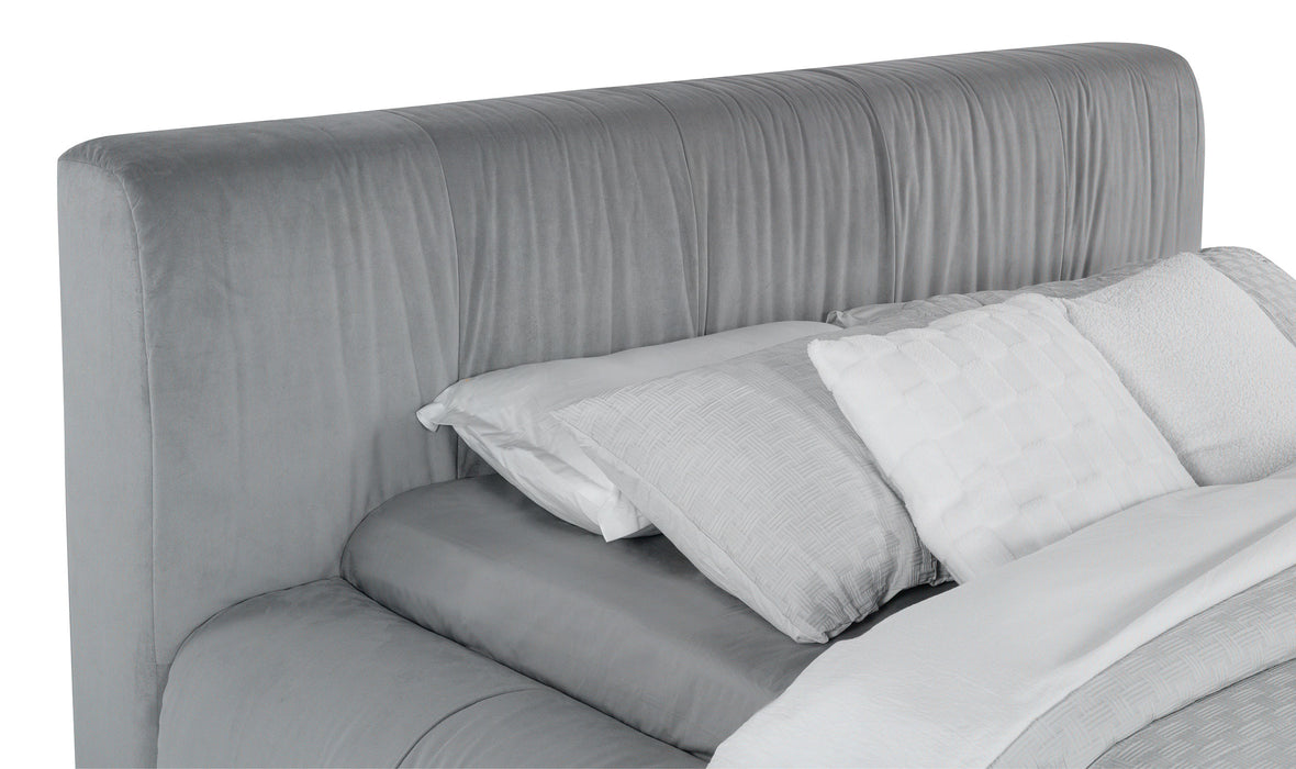 Wilshire California King, E.king, & Queen Bed - California Furniture (Coachella, CA)