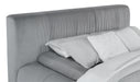 Wilshire California King, E.king, & Queen Bed - California Furniture (Coachella, CA)
