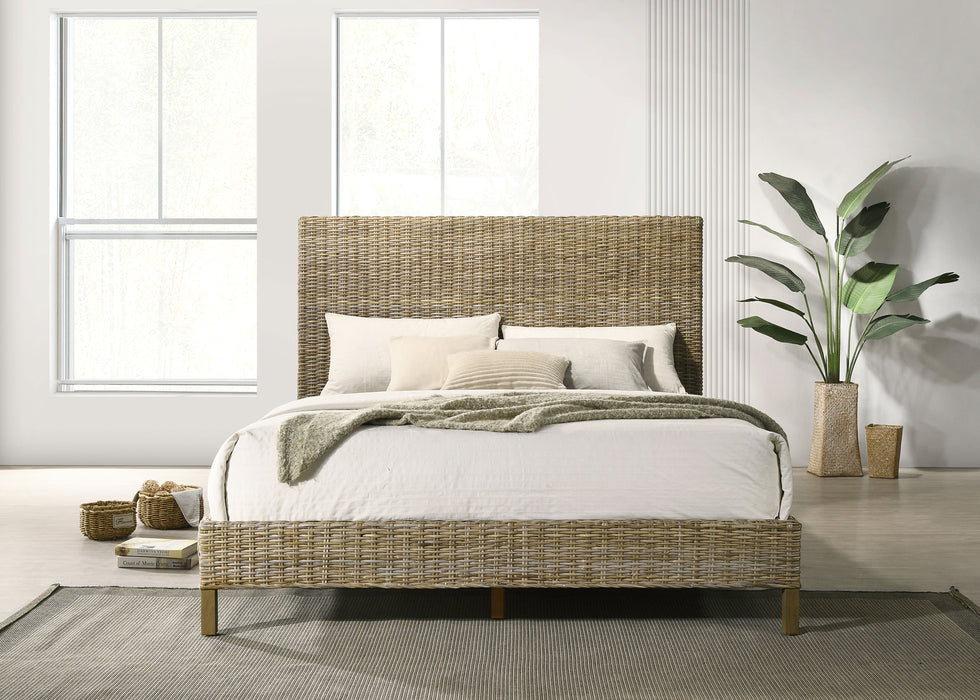 Zyla California King, E.King, & Queen Bed - California Furniture (Coachella, CA)