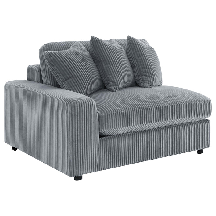 Blaine Upholstered Reversible Chaise Sectional Sofa - California Furniture (Coachella, CA)