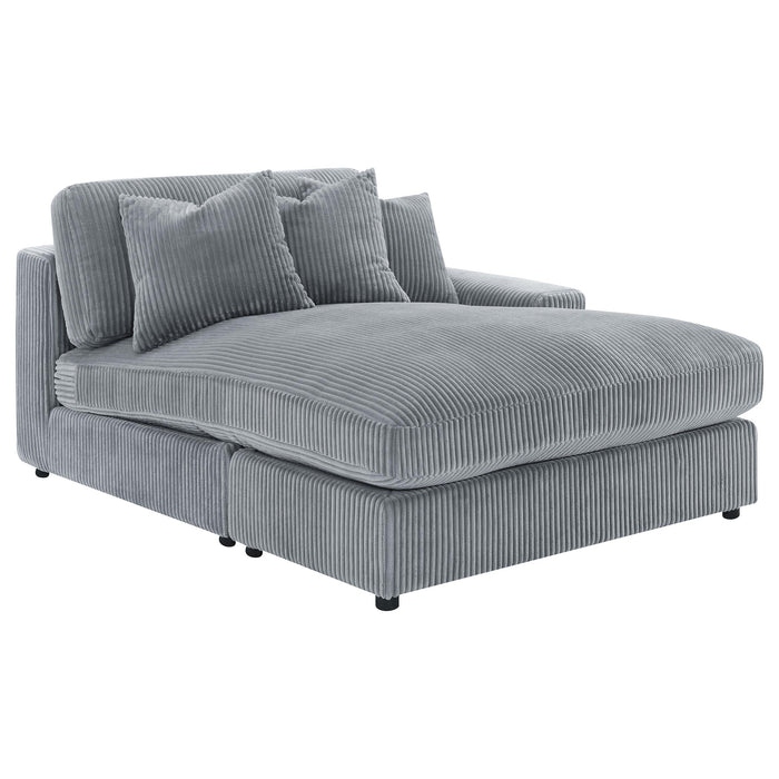 Blaine Upholstered Reversible Chaise Sectional Sofa - California Furniture (Coachella, CA)
