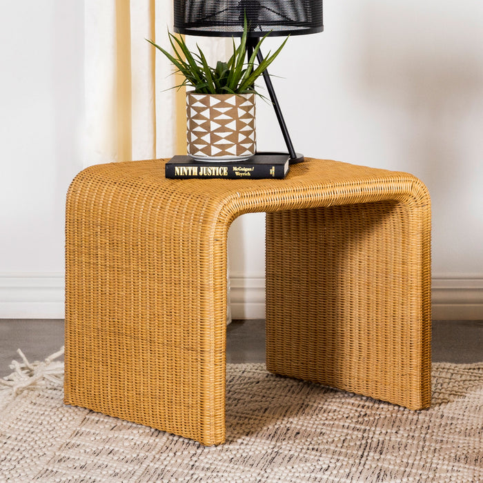 Cahya End Table - California Furniture (Coachella, CA)