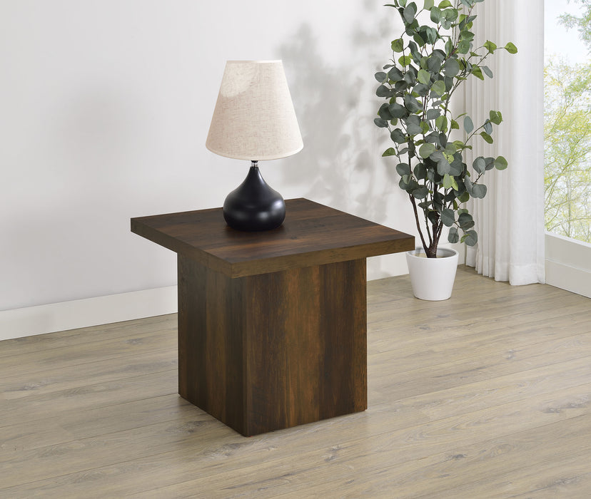 Devar End Table - California Furniture (Coachella, CA)