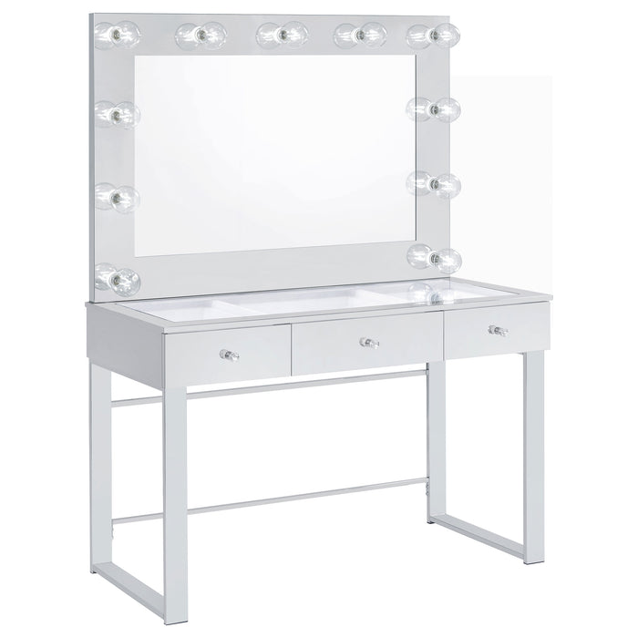 Umbridge Makeup Vanity Table with LED Mirror - California Furniture (Coachella, CA)