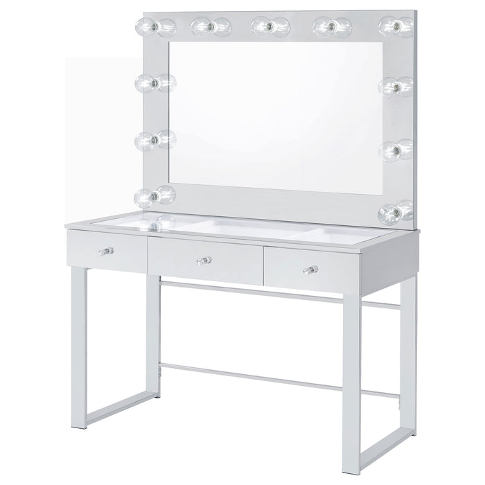 Umbridge Makeup Vanity Table with LED Mirror - California Furniture (Coachella, CA)