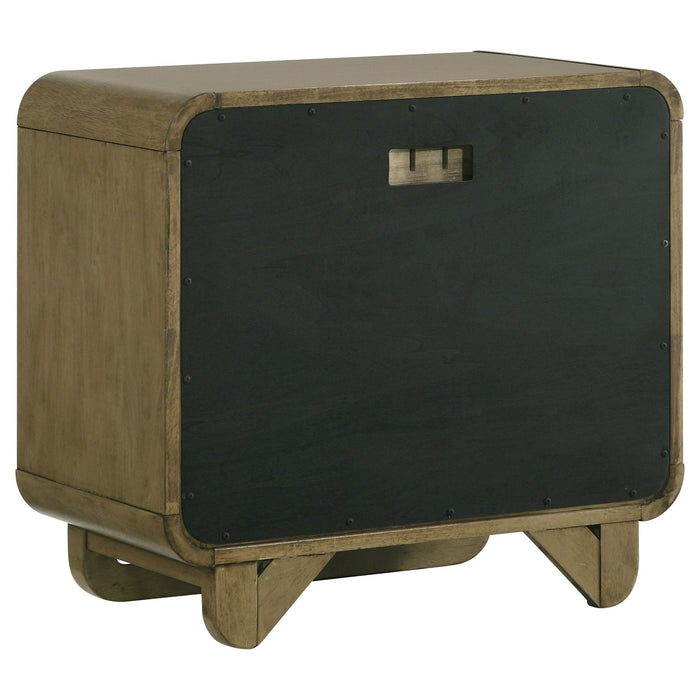 Amsbury 4 Pc Bedroom Set - California Furniture (Coachella, CA)