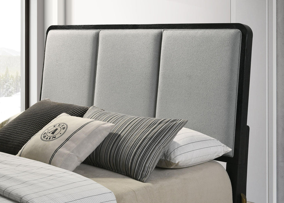 Arini Eastern King Bed - California Furniture (Coachella, CA)