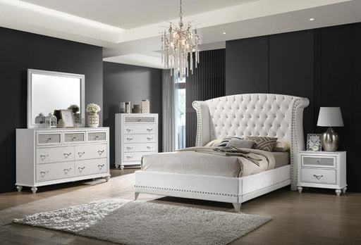 Barzini California King, Eking, & Queen Wingback Tufted Bed White - California Furniture (Coachella, CA)