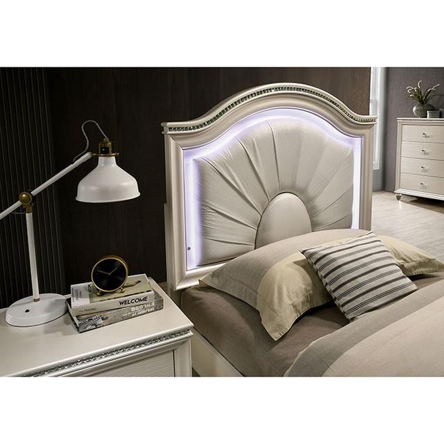Allie Bed Beige & Pink - California Furniture (Coachella, CA)