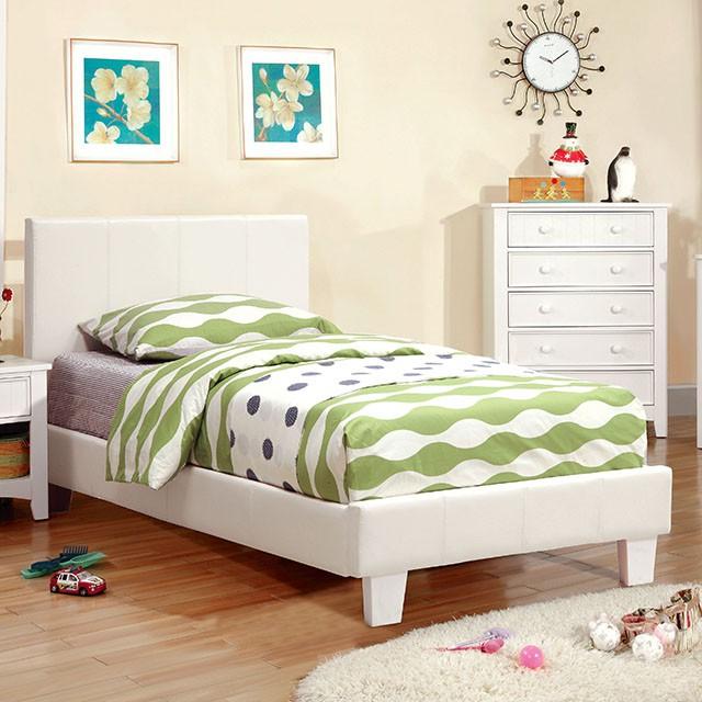 Winn Park Cal.King Bed - California Furniture (Coachella, CA)