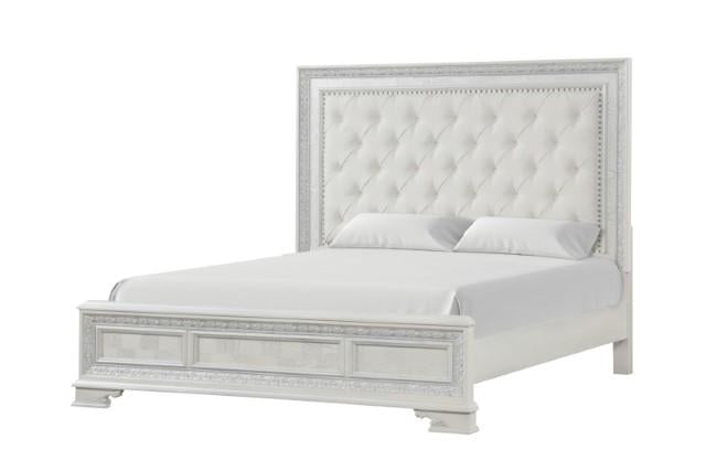 Stella Mia E.King & Queen Bed White & White - California Furniture (Coachella, CA)