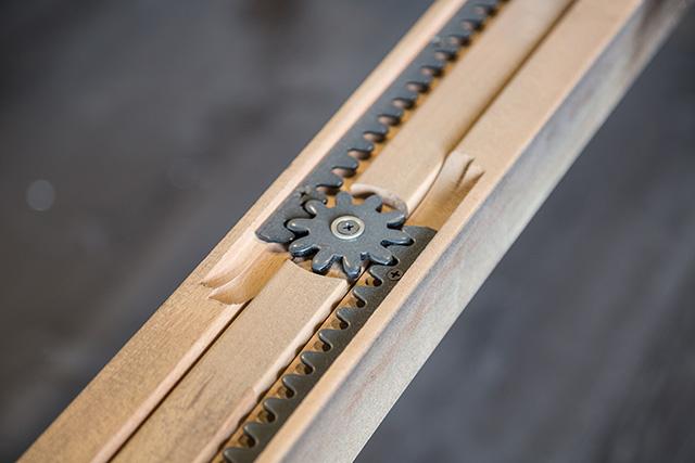 Hinwitz Dining Table Set - California Furniture (Coachella, CA)