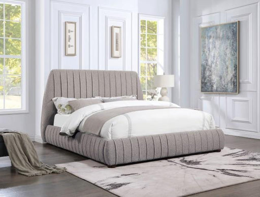 SHERISE Cal.King & Queen Bed - California Furniture (Coachella, CA)