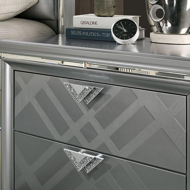 Emmeline Bed Silver & White - California Furniture (Coachella, CA)