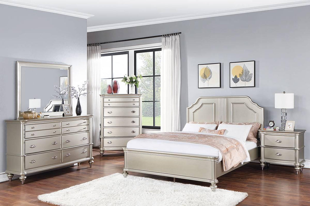 Mcraft Queen Bed in Silver - California Furniture (Coachella, CA)