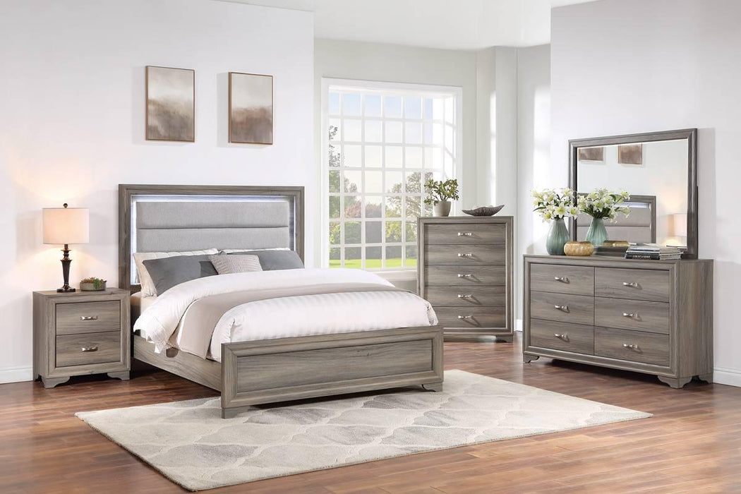 Chuint Eastern King Bed in Light Brown - California Furniture (Coachella, CA)