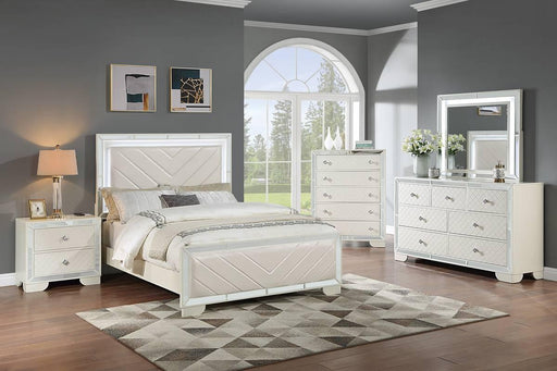 Hothan Queen Bed in Ivory - California Furniture (Coachella, CA)