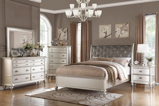 Mcraft Queen Bed/Silver Finish in Silver - California Furniture (Coachella, CA)