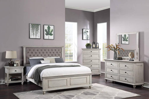 Vfvnco Queen Bed in Antique White - California Furniture (Coachella, CA)