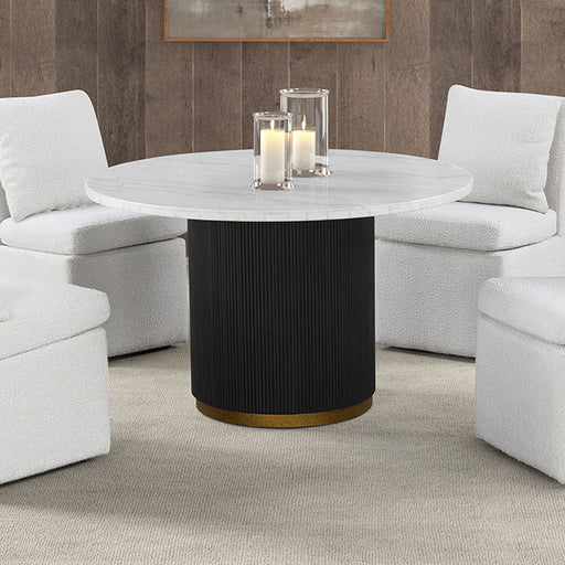Varde 5 Pc Dining Table Set - California Furniture (Coachella, CA)