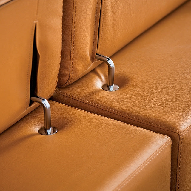 Vadso Sectional, Right Chaise - California Furniture (Coachella, CA)