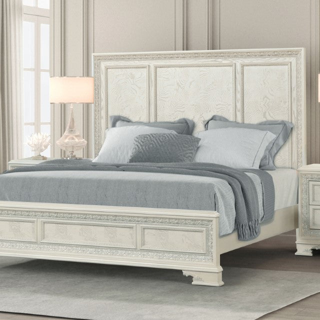 Stella Mia E.King & Queen Bed White & White - California Furniture (Coachella, CA)